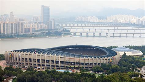 Gala Gwiezd: Grabbing Hearts at Seoul's Olympic Stadium!