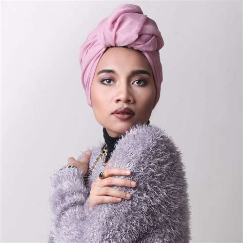  Yuna: Karaoke Night Gone Wrong? A Tale of Malaysian Pop Royalty and Unexpected Vocal Hiccups